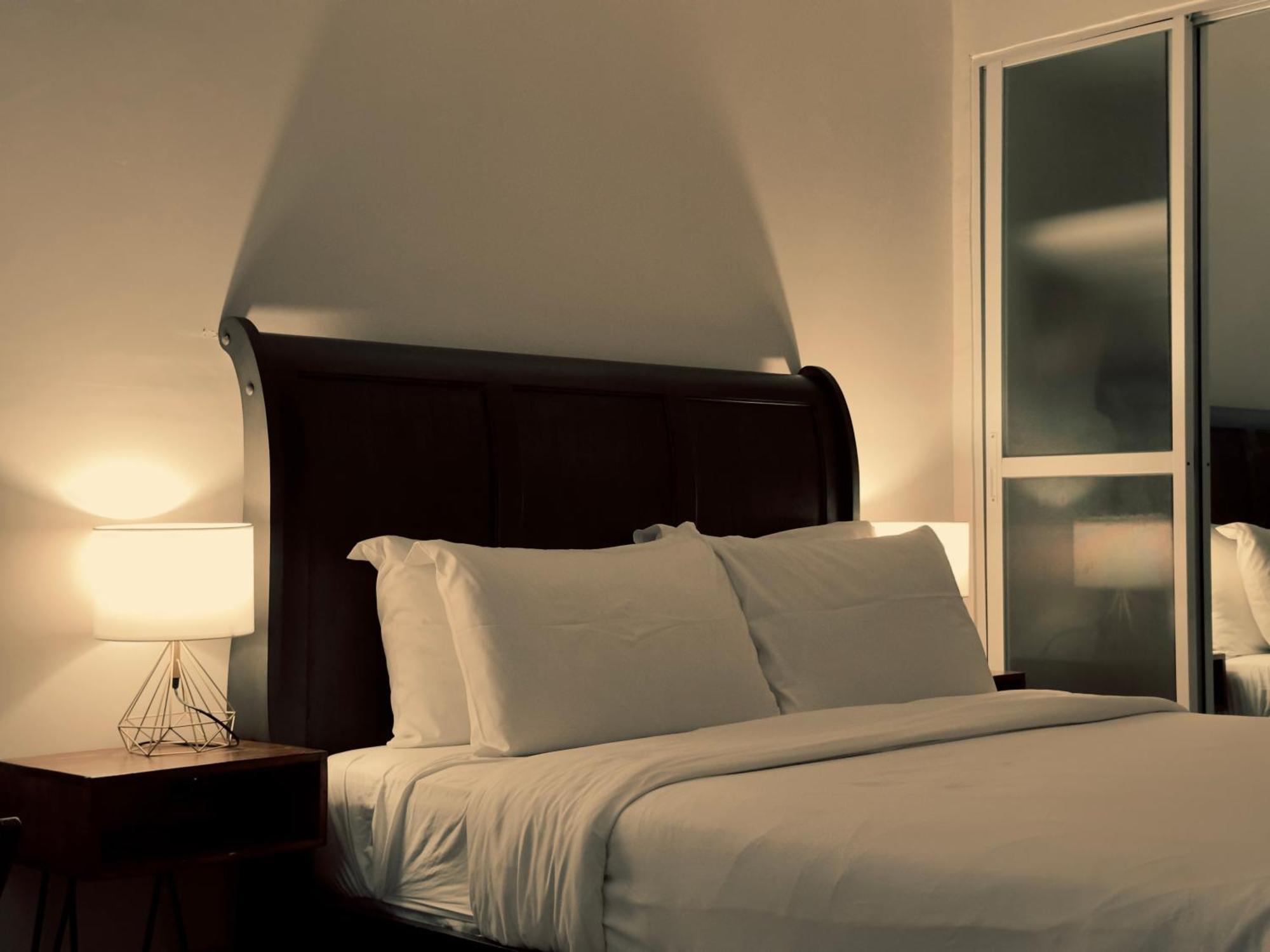 Harman Suites Moalboal Kültér fotó